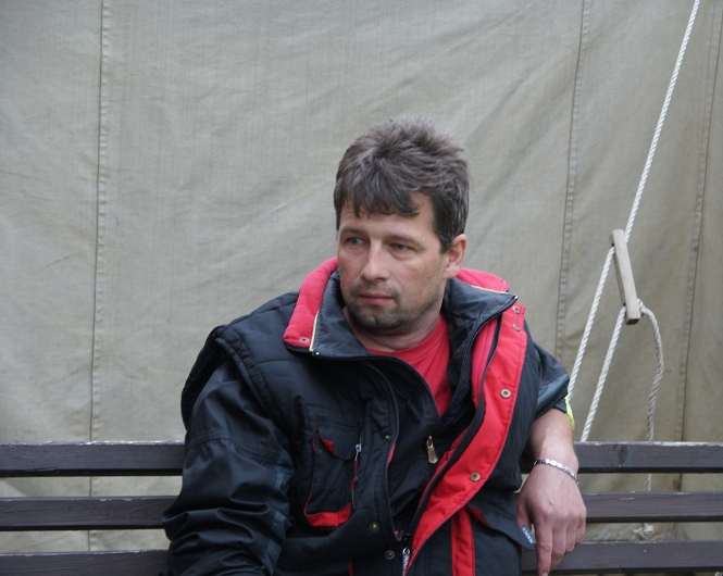 img00018.jpg