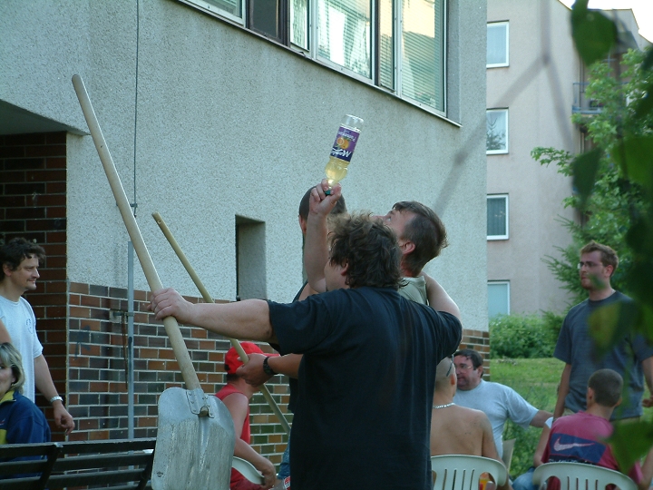 img00128.jpg